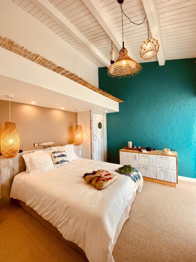 Hotel Ile De Lumiere ลาโกตินิแยร์ ภายนอก รูปภาพ