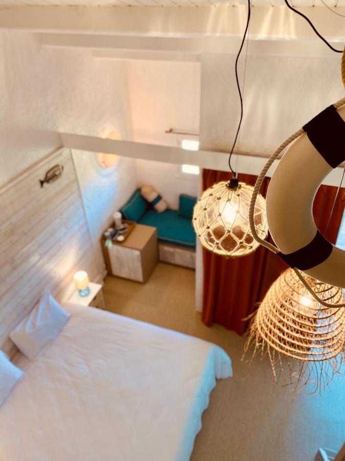 Hotel Ile De Lumiere ลาโกตินิแยร์ ภายนอก รูปภาพ