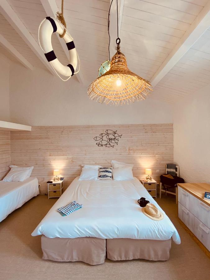 Hotel Ile De Lumiere ลาโกตินิแยร์ ภายนอก รูปภาพ