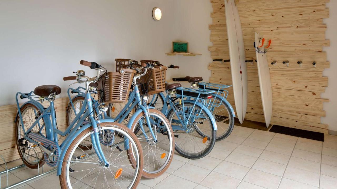 Hotel Ile De Lumiere ลาโกตินิแยร์ ภายนอก รูปภาพ